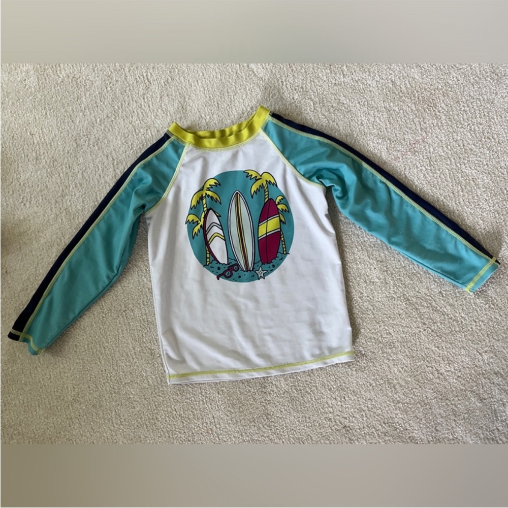Sovereign Code Joyride Rashguard and shorts Set 3T-4T - Picture 3 of 4